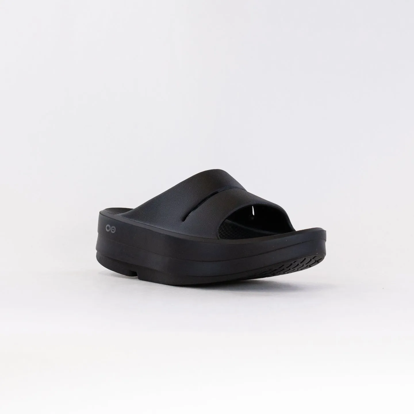 OOFOS OOMega Ooahh Sandal (Women's) - Black